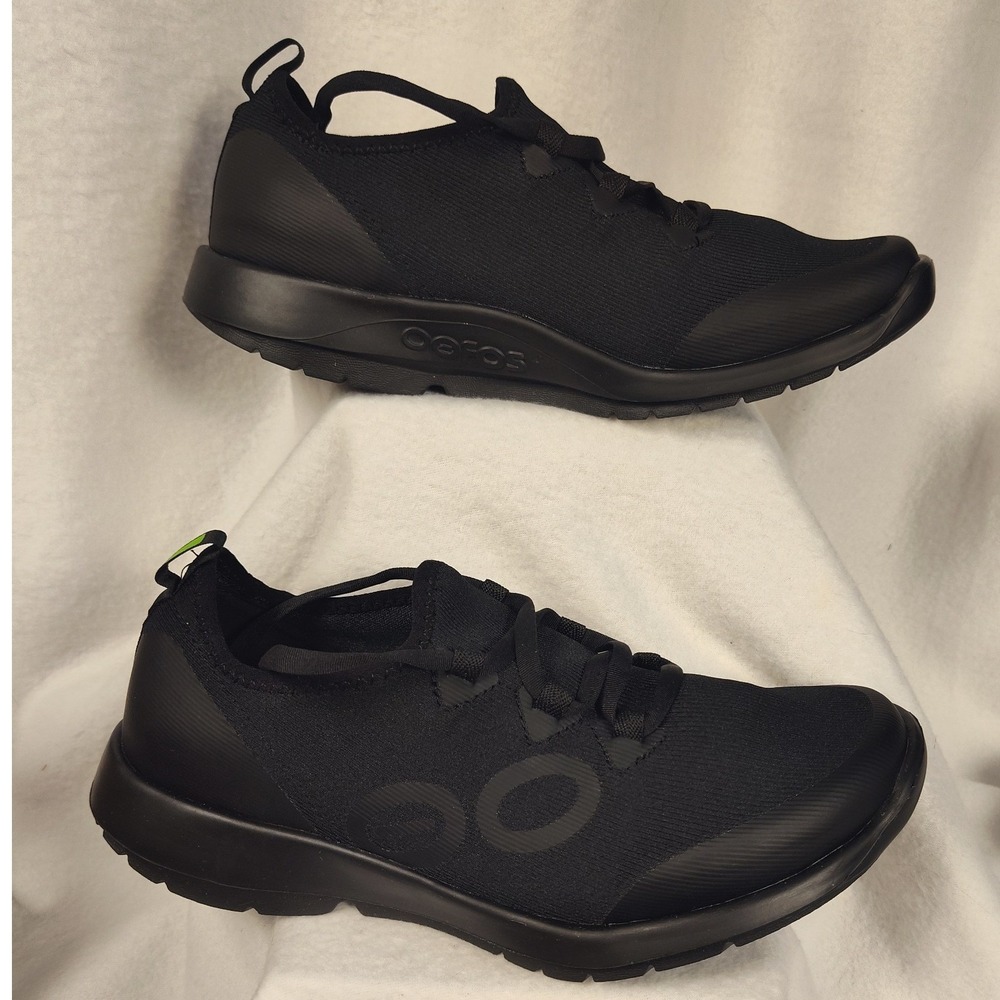 NWOT Oofos OOMG Sport LS Women Black Recovery Sneaker Size 9